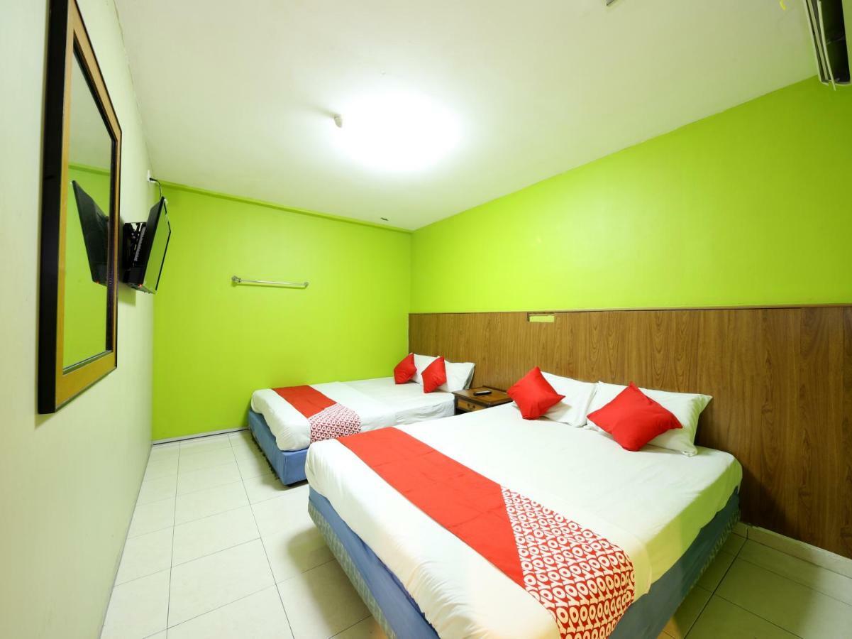 Oyo 434 Marbella Hotel Johor Bahru Exterior foto