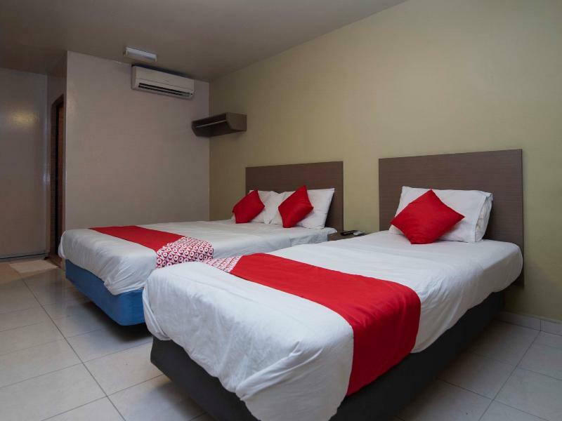 Oyo 434 Marbella Hotel Johor Bahru Exterior foto